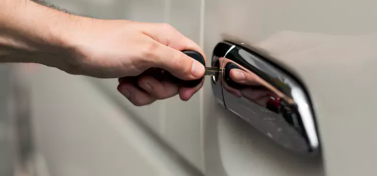 Why Choose Our Auto Locksmith Team in Toms River, NJ?